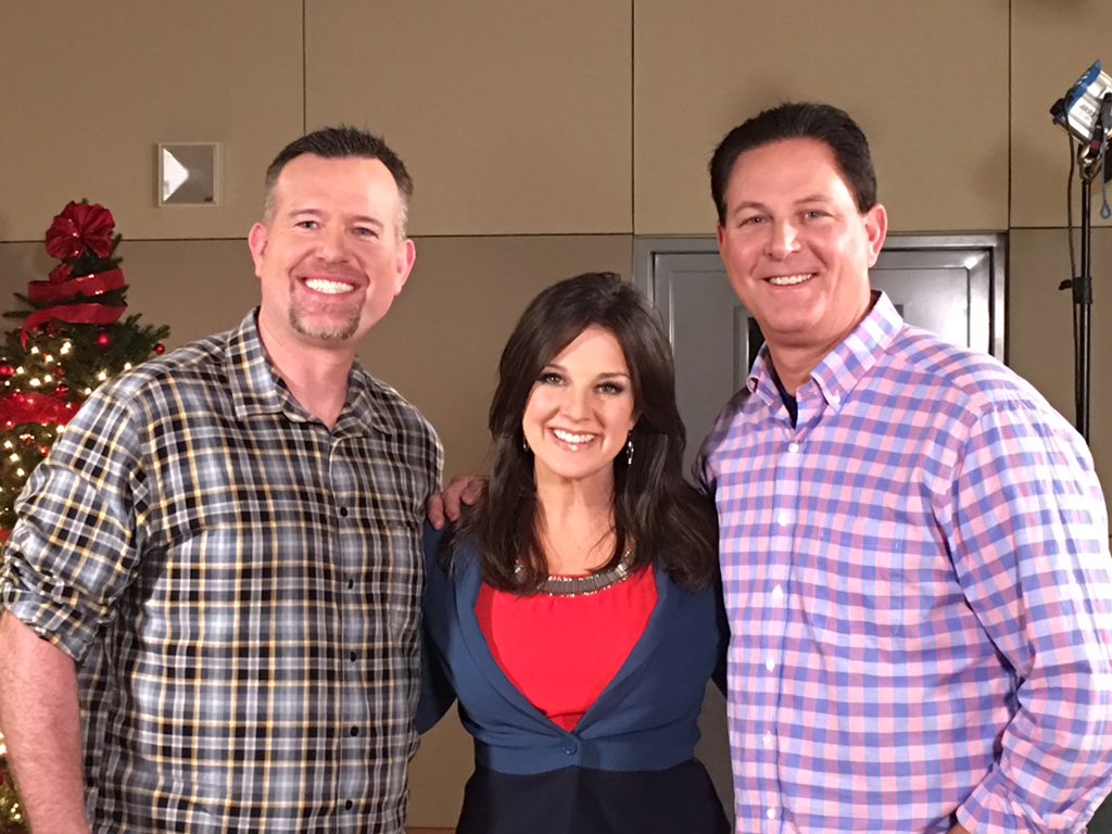 Plesac19's tweet image. Not the 3 Stooges ! Join me, @TheMayorsOffice and host @OnePanNan for @gactv top 20 Countdown 2morrow (Fri) 6pm est.