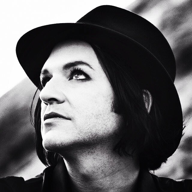 Happy birthday to my favorite singer ever!!!Thank You For your talent Mr.Brian Molko!!!  