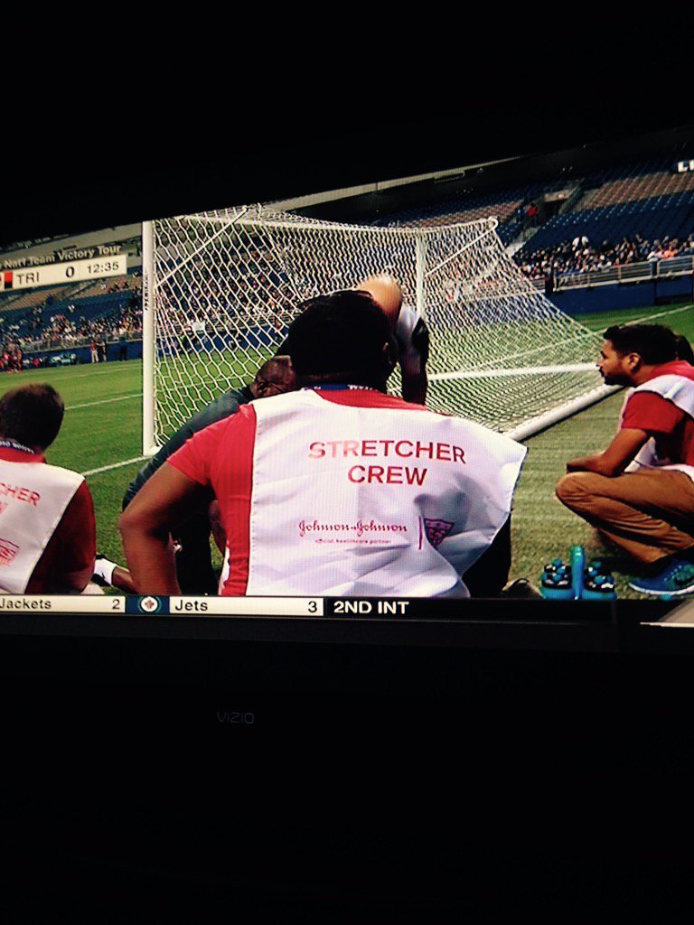 KipHenley's tweet photo. The most self explanatory shirts in all of sports. Our bibs don't say "outdoor butlers" on em. https://t.co/UH6b6NKClK