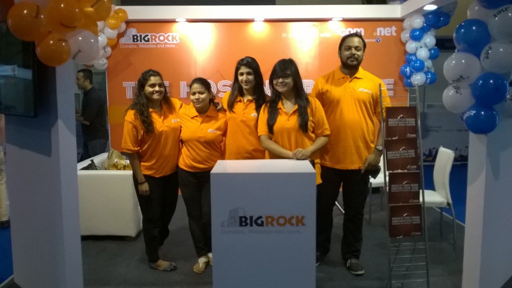 BigRock's tweet photo. #thehostingpeople @RCHostingCon come meet the gang #rchcindia https://t.co/KuEuxD5dgV