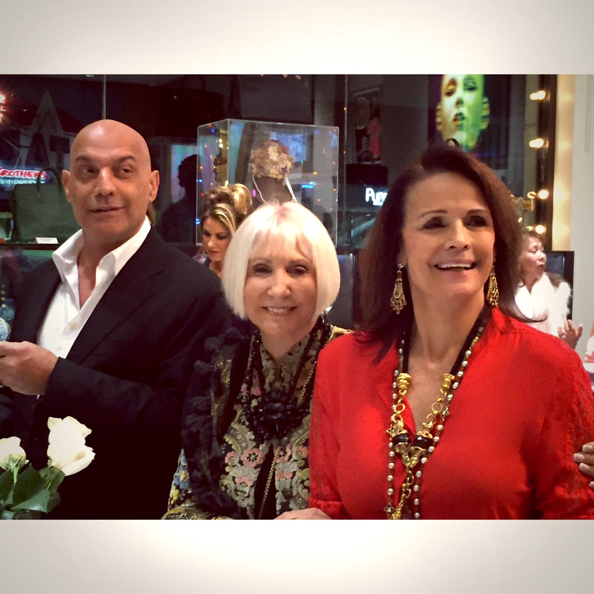 SondraCurrie's tweet photo. Success! @SHAREincCharity & the #DinaCollection raise some $ 4 our #Kids @CountFederini @CorinnaFields Thank U๐ https://t.co/qnTsOE3cpe