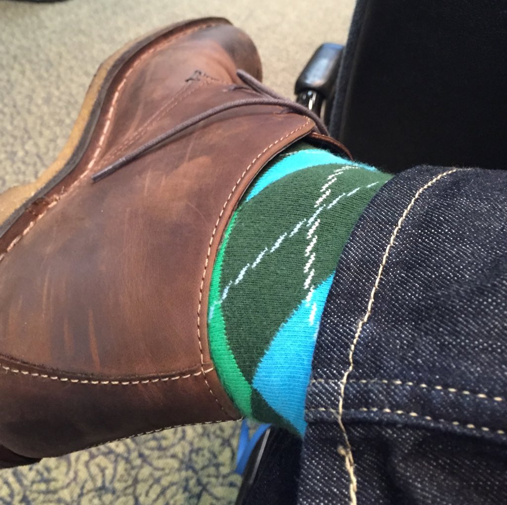 EventMediaProdu's tweet image. #happysocks!