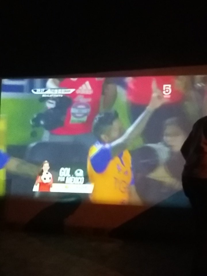 oskardeis's tweet photo. #EnLaFinalYo  le voy a tigres xD https://t.co/OddahjhRqc