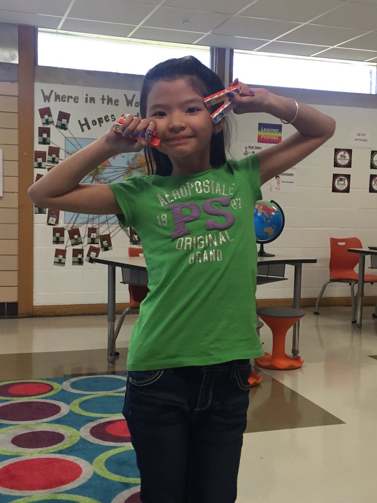 Kastorff_ELL's tweet photo. The best part of teaching at @MooreDMPS is sweet faces like this! Love my thoughtful and caring students #innov8dmps https://t.co/R0AigyrwNl