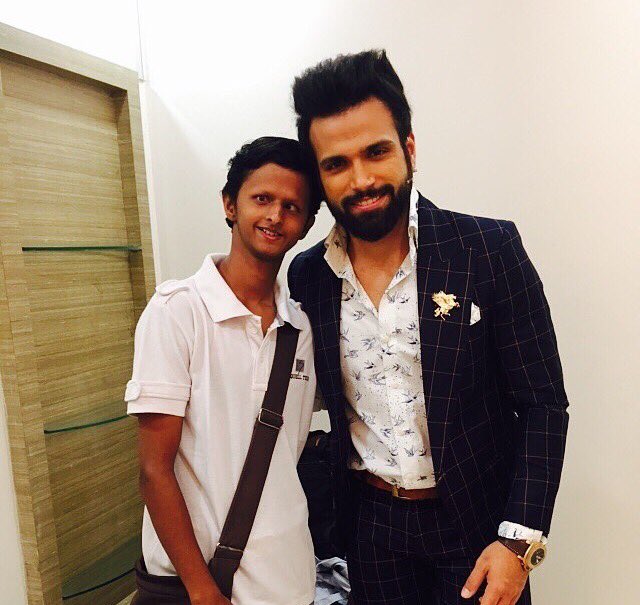 Embedded image permalink