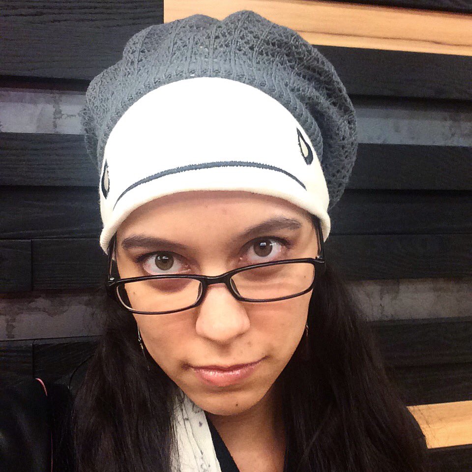 jenniferc137's tweet photo. Beanie-ception! #cryaotic #supguy https://t.co/WyL3GKeoy0