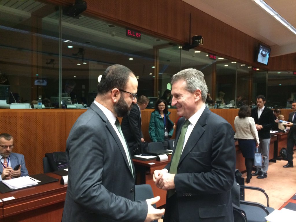 WebberAsa's tweet photo. Today's #Telecom Council w Swe Min @MehmetKaplan &amp; COM @GOettingerEU. Debate on review EU e-communications rules. https://t.co/PDCDgEs7xp
