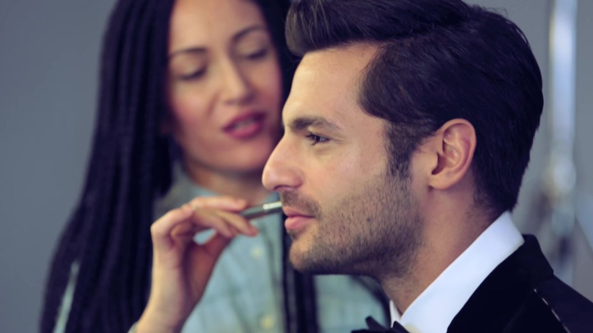 SerkanFans's tweet photo. @SerkanCayoglu  | BeStyle Magazine Aralık Backstage #Bestyle #bestylemagazine @bestylemagazine #KirazMevsimi https://t.co/Da0FXslame