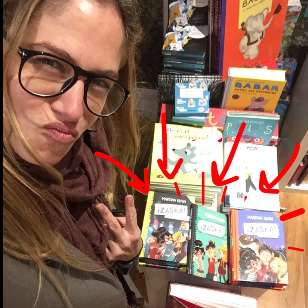 martinakleinpro's tweet photo. ME ENCANTA ENCONTRARME A MIS "BABIES" EN LAS LIBRERÍAS!! ❤️📚
#zaska #zaska2 #zaska3 #zaskafan @megustaleer https://t.co/P8fB3sOiIK