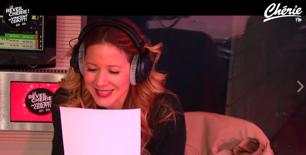 radiocheriefm's tweet photo. Ce matin #StephanieLoire nous a chanté la météo sur "On s'attache" de @Mae_Officiel !! ► https://t.co/giaADGV29v https://t.co/NNcy9KYpaH