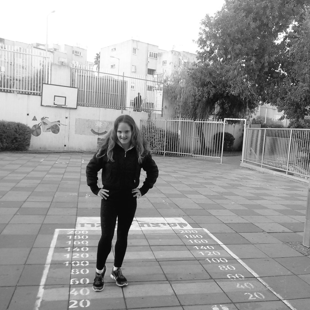 naraskod's tweet image. לא מהיום חנוכה שמחחחחח