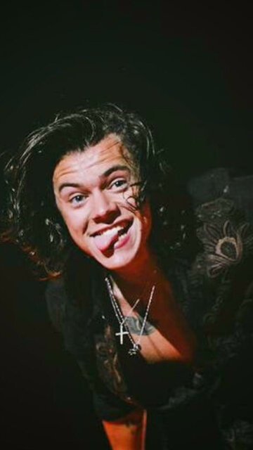 Styles tweet media