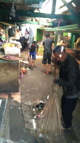 #GPSpasar kali ini lokasi di #PasarSimpang <a href="/Keldagobersinar/">Kelurahan Dago</a>. Semangat jaga kawasan pasar agar bersih jg nyaman