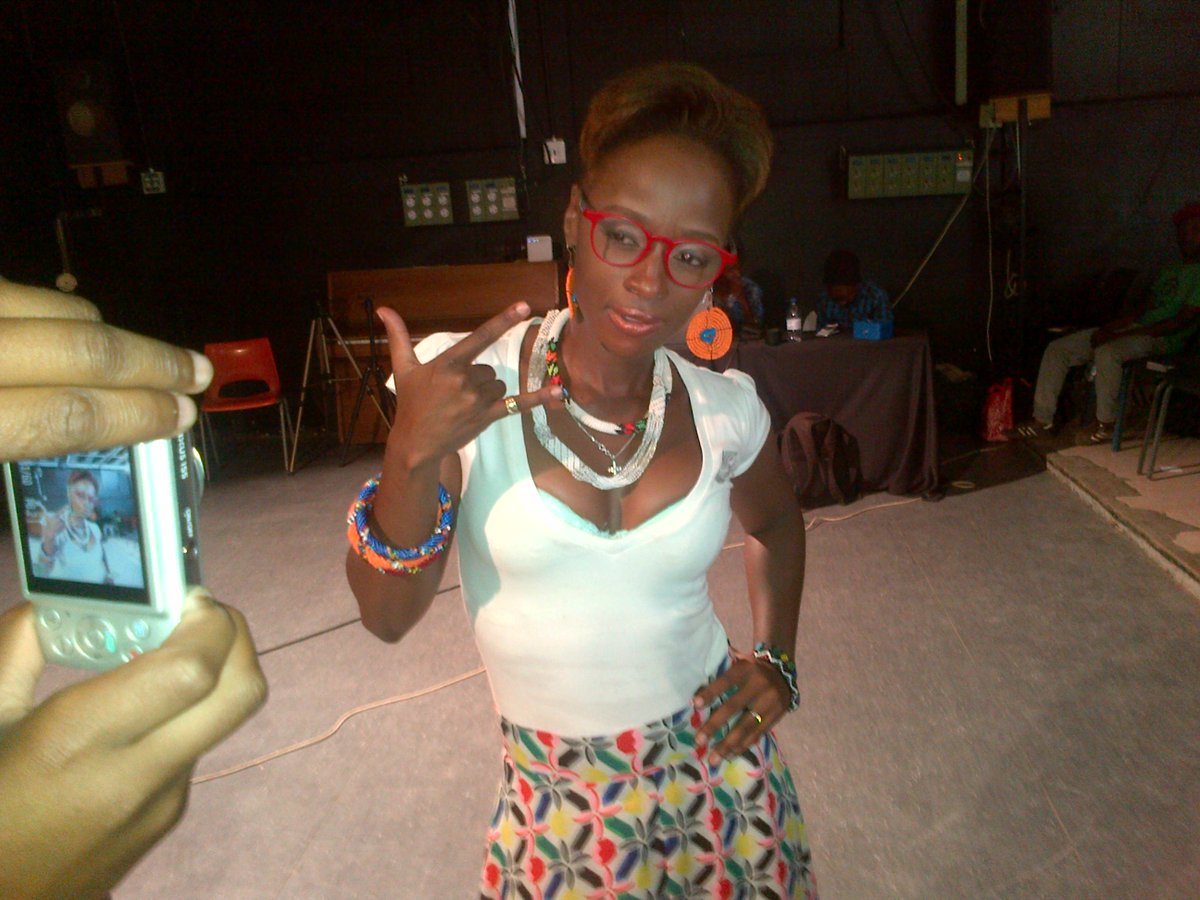 #AfrikaReadsSha! Another successful African litfest! Thanks 2 <a href="/barelitfest/">Lesotho Literature</a> team! cc <a href="/HlubiMboya/">Hlubi Mboya-Arnold</a> <a href="/ZakesMda/">Zakes Mda</a> <a href="/kgauzagp/">Kgauhelo Dube</a>