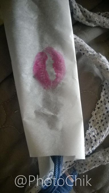 This is how I wrap my panties, for sale n @ManyVids. https://t.co/8MqxS1Y95g<a class="tags" href="/tag/manyvids">@manyvids</a><a href="/tag/mvsales"class="tags"><span>#mvsales</span></a>