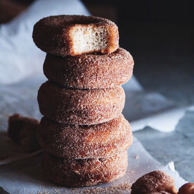 mimuofficial's tweet photo. #ByMIMU // Fat Friday plans! https://t.co/v3lvpdBmMW
