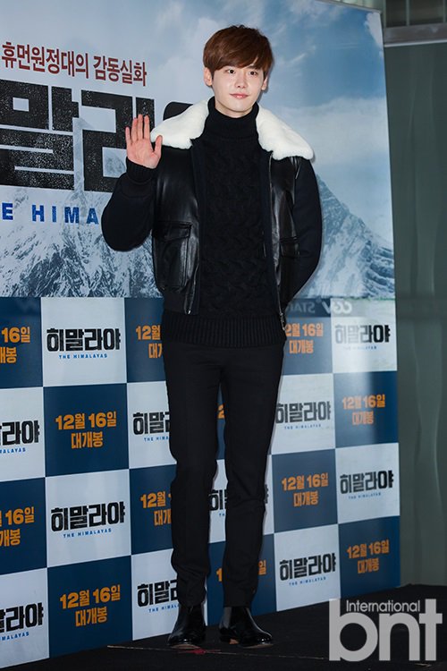 officialbntnews's tweet image. Photo slides from #TheHimalayas #VIPpreview at: goo.gl/qVqaxp