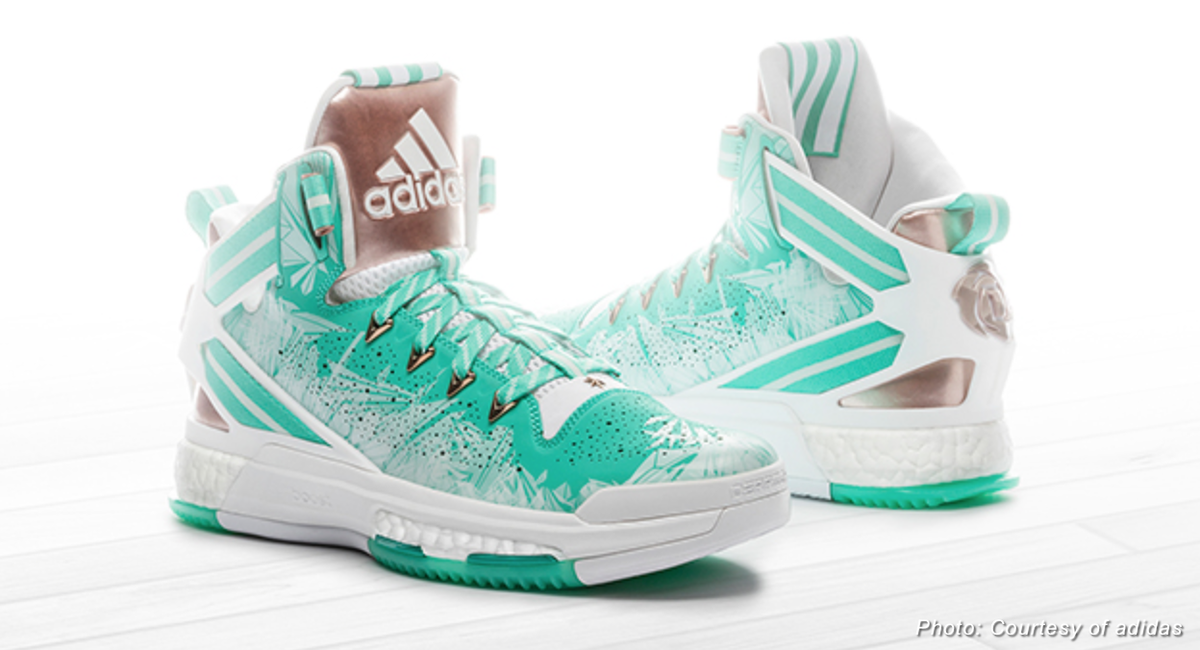 SInow's tweet photo. Kicks and Colors: Nike and adidas unveiled Christmas Day shoes (by @tdnewcomb) https://t.co/8uaBsIVoFS https://t.co/MQstJDbJJ3