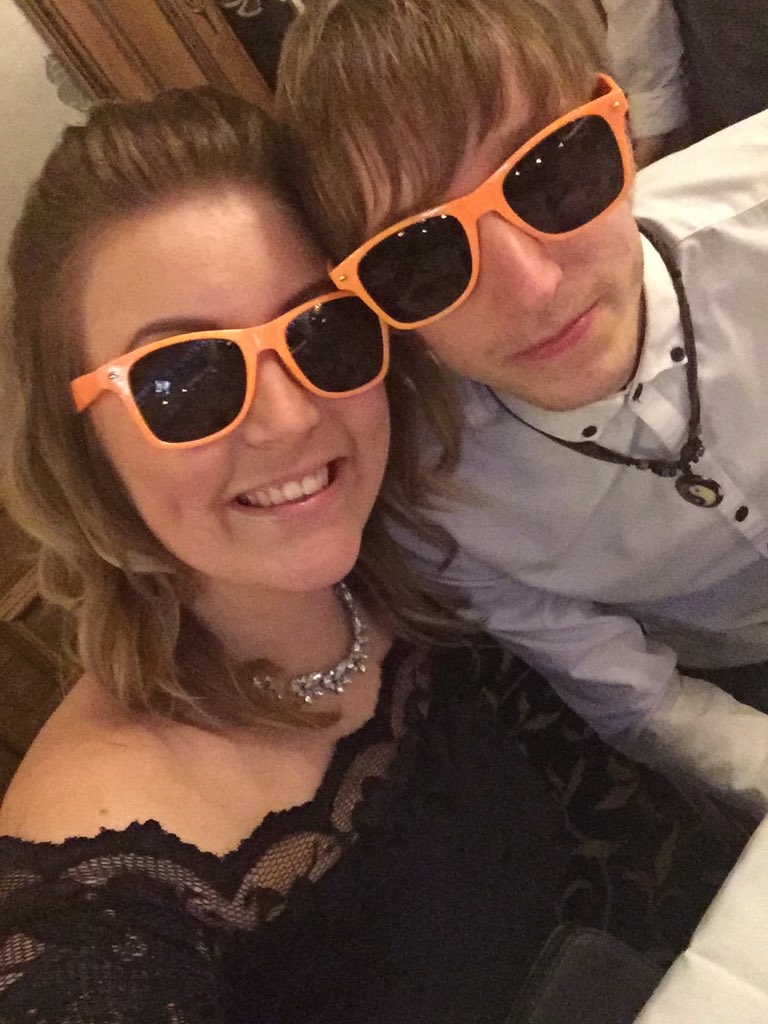ChloeAnnaliese's tweet photo. Such a good night last night.. ✨💃🏼🍾🎉🎅🏼🎄 #ChristmasParty #Workdue https://t.co/jwSHTqWVCH