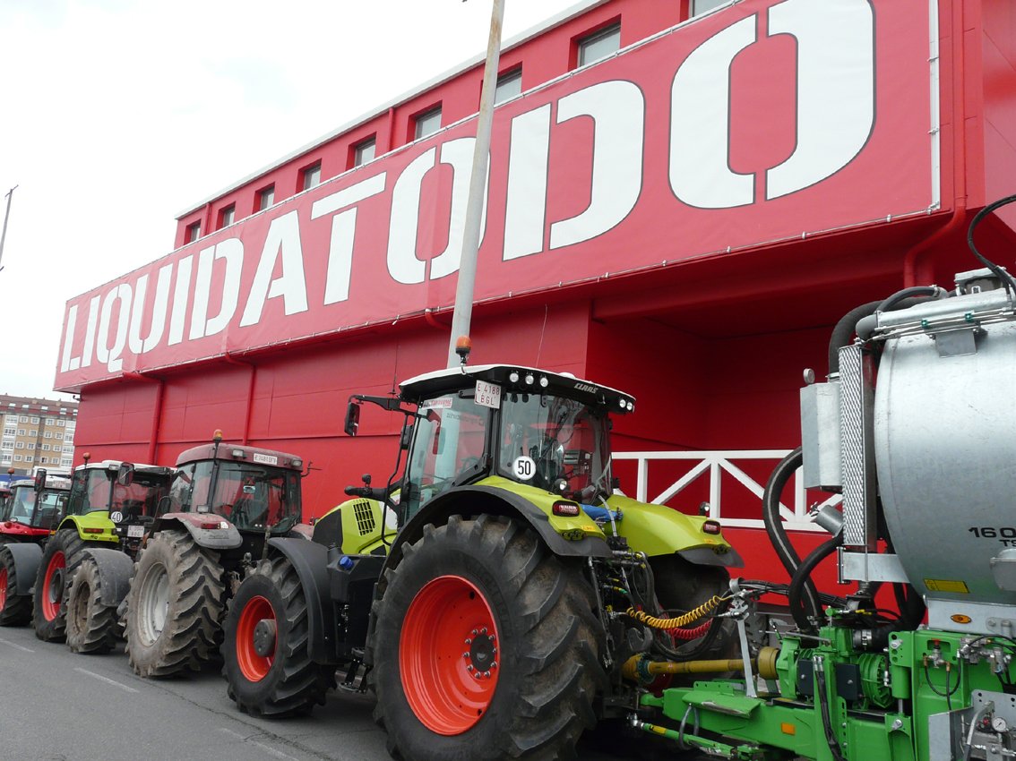 O Ministerio de Agricultura teima en liquidar o sector lácteo galego coas súas políticas #LeiteGalego #PrezosDignos
