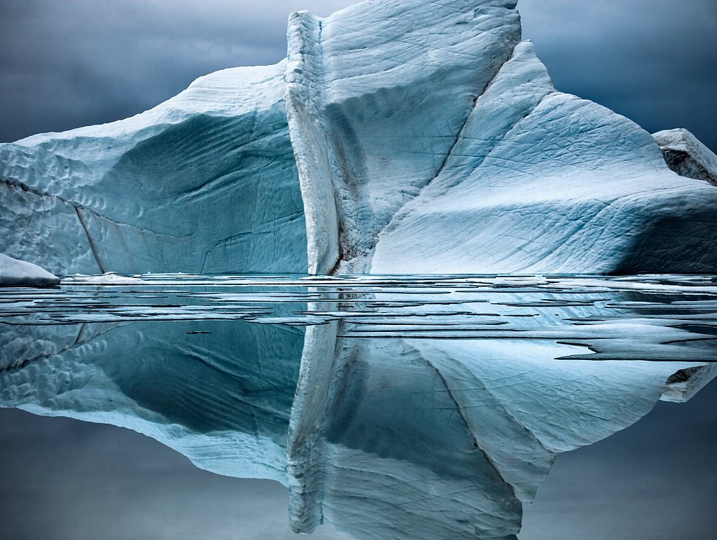 Gessato's tweet photo. Arctica Appeals to Save a Slowly Vanishing Beauty @sebcopeland @borgeousland https://t.co/qBcFxqqaHr https://t.co/qYOCLvTTrn