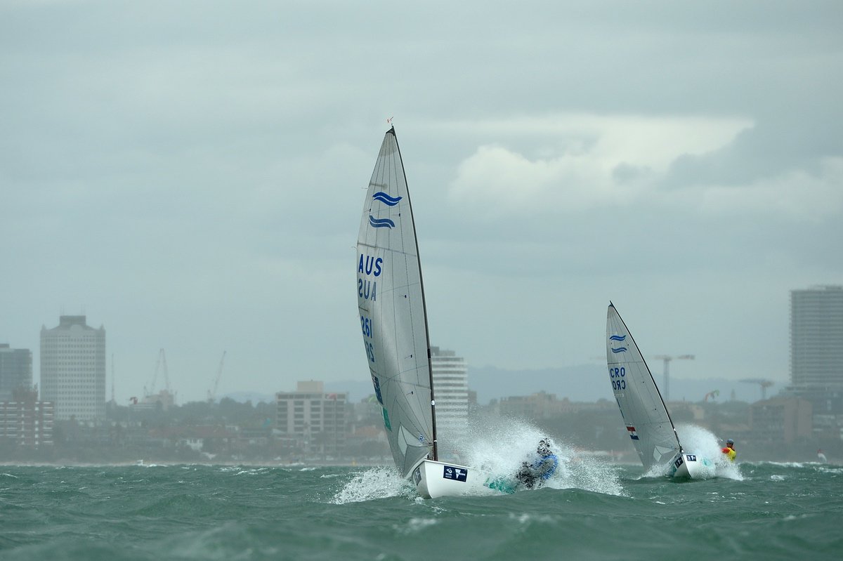 AusSailingTeam's tweet photo. Wet&amp;wild&amp;blow out on day 3 at @World Cup @SWCMelbourne : https://t.co/pWICU5Jgjg #GoAus #RoadToRio #SWCMelb #Sailing https://t.co/Pyx2TR570U