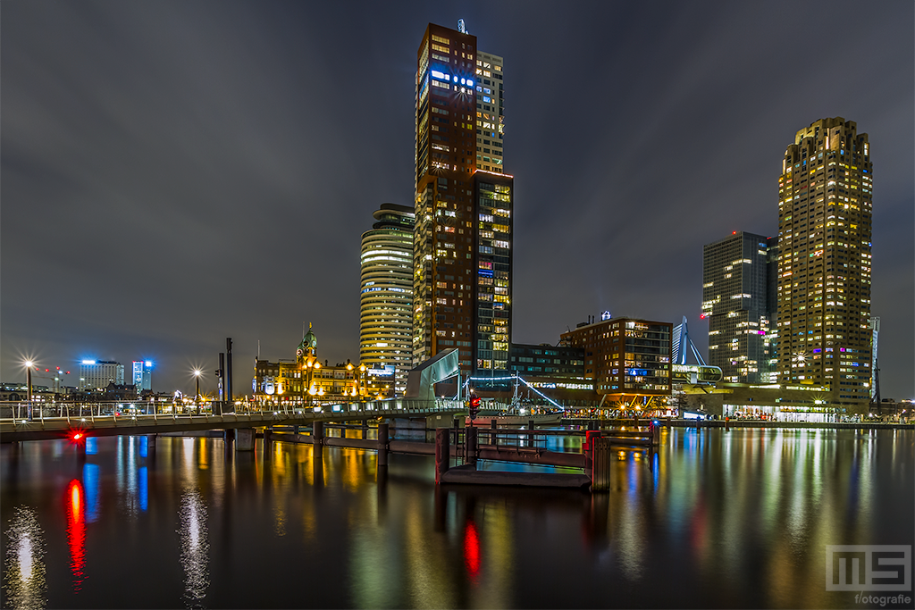 010bynight's tweet photo. De komende 5 dagen 10% #kerstkorting op alle @010bynight foto's. Bestel nu via https://t.co/HokPOXEwEc #canvas #art https://t.co/OrpJ7IFgPW