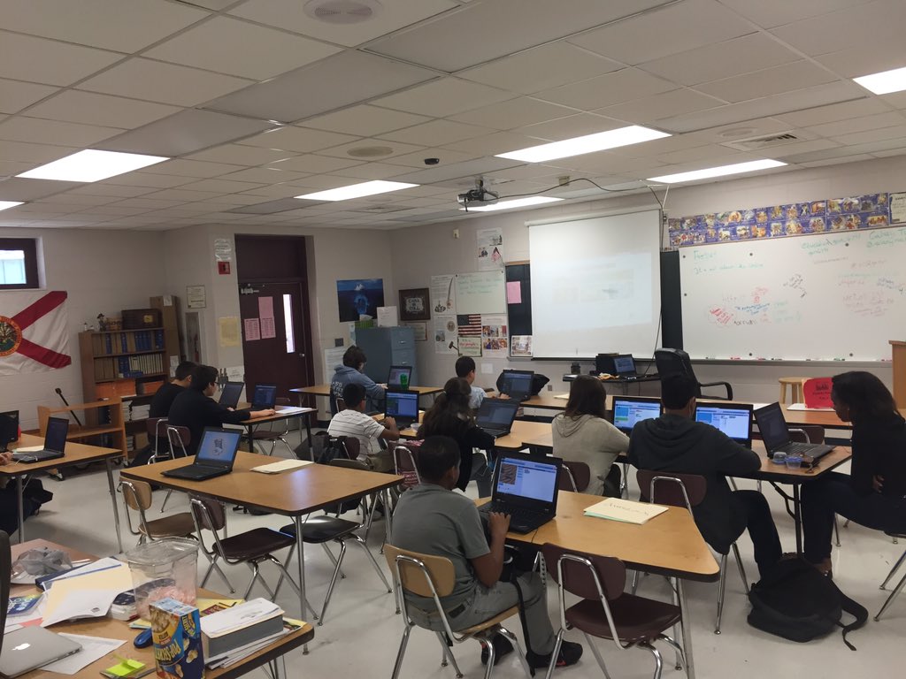 Galaxy Middle School on Twitter "Hour of Code at Galaxy. vcsmiddle