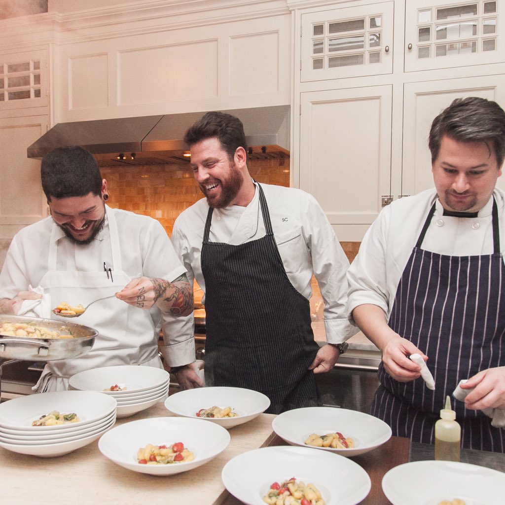 conantnyc's tweet photo. The corporate team at @SCCulinarySuite #privateloft #soho #dinnerfor36 https://t.co/iZdrQPJPXS