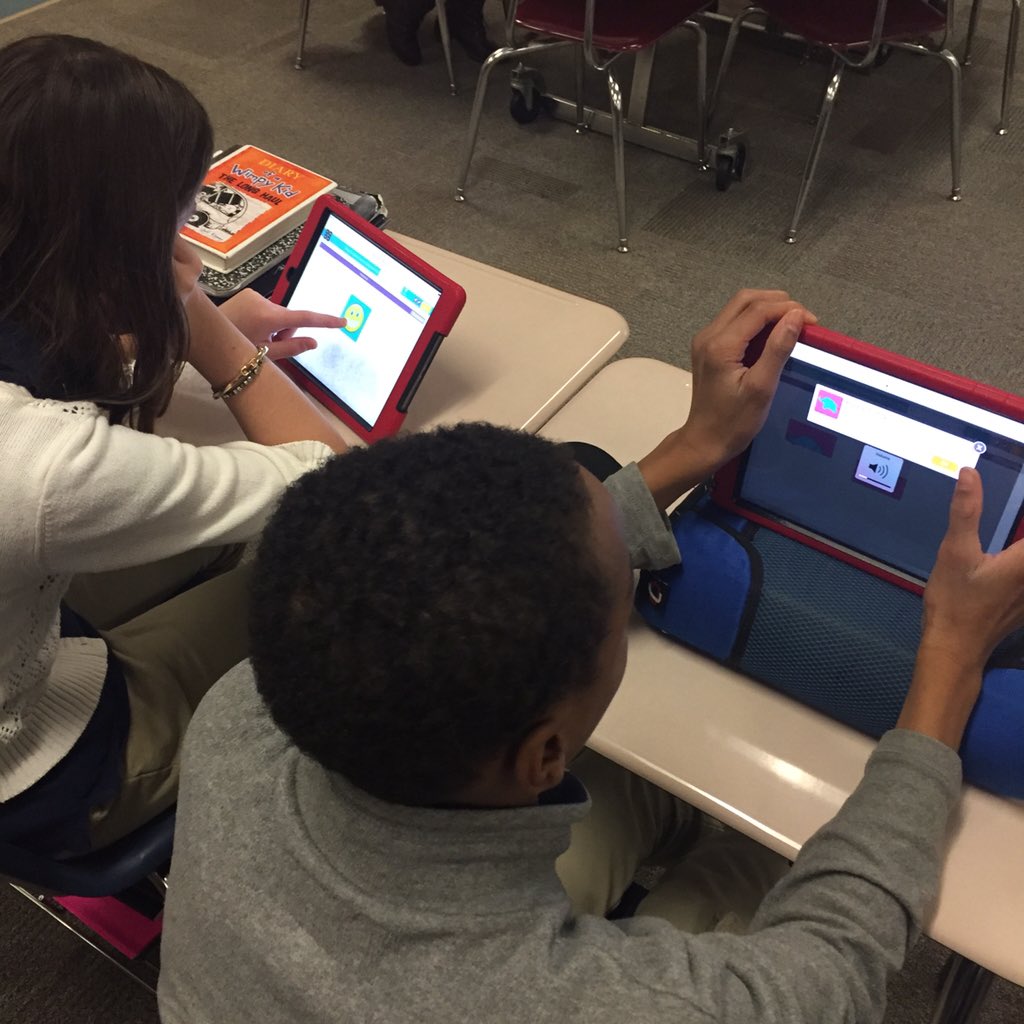 hemeacham's tweet image. #GlobalCoding #CodeSoHard #HourOfCode #BronchoNation