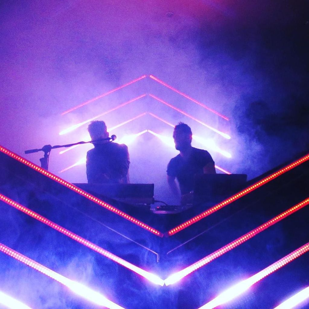 Strange_Talk's tweet photo. A great photo from our friend @outsiderlad in Bogota!!! #evolutiontour2015 #edmlife #edm #strangetalktour @windup⦠https://t.co/INlkwuEXW4