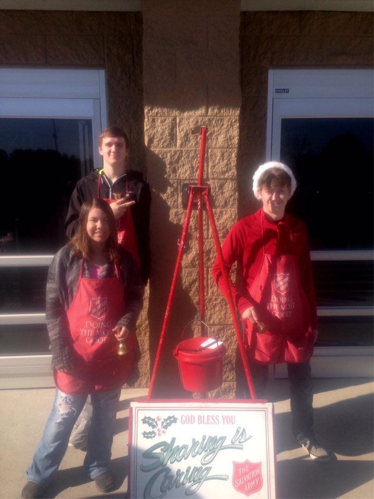 RING THE BELL for Salvation Army at a local grocery! 🔔