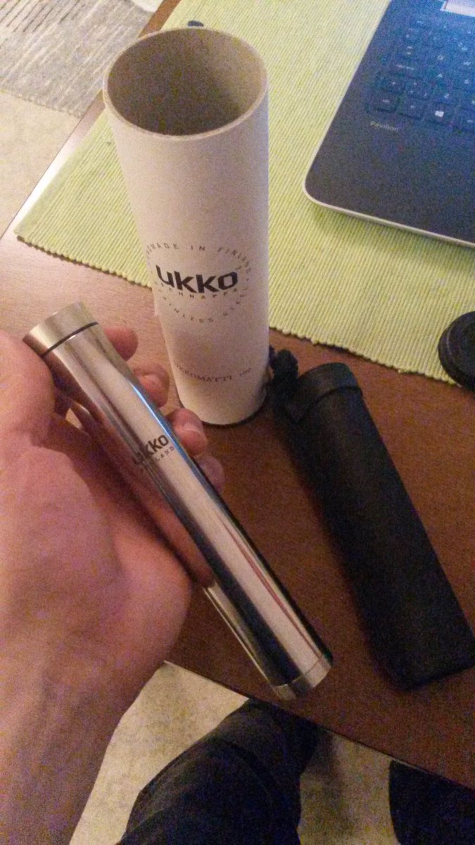 jjoonas23's tweet image. Voitin #prohoc in arvonnassa #ukkomatti satasen. On muuten hienoin taskumatti mitä mä oon nähnyt! #suomalaistalaatua