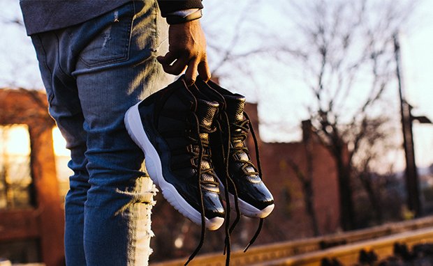 spa_number06's tweet photo. Jordan Retro 11 "72-10." The fire blazes 12/12 #jordan #retro11 #7210 #jimmyjazz My Blog: https://t.co/5zablLsv9F https://t.co/AAyHp1NYoF