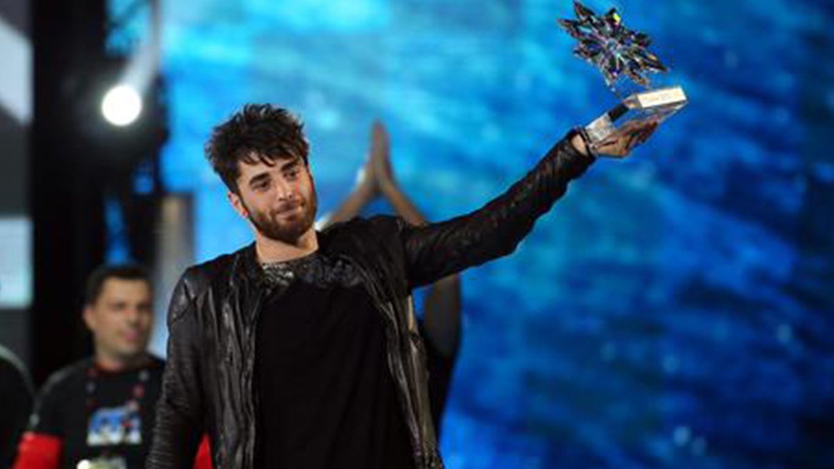 CondividiTV's tweet photo. 5 cose che non sai su Giosada
https://t.co/admIliC3pS
#XFactor #XF9 #XFactorFinal #Giosada #sky #music #musica https://t.co/xtSvg59NVc