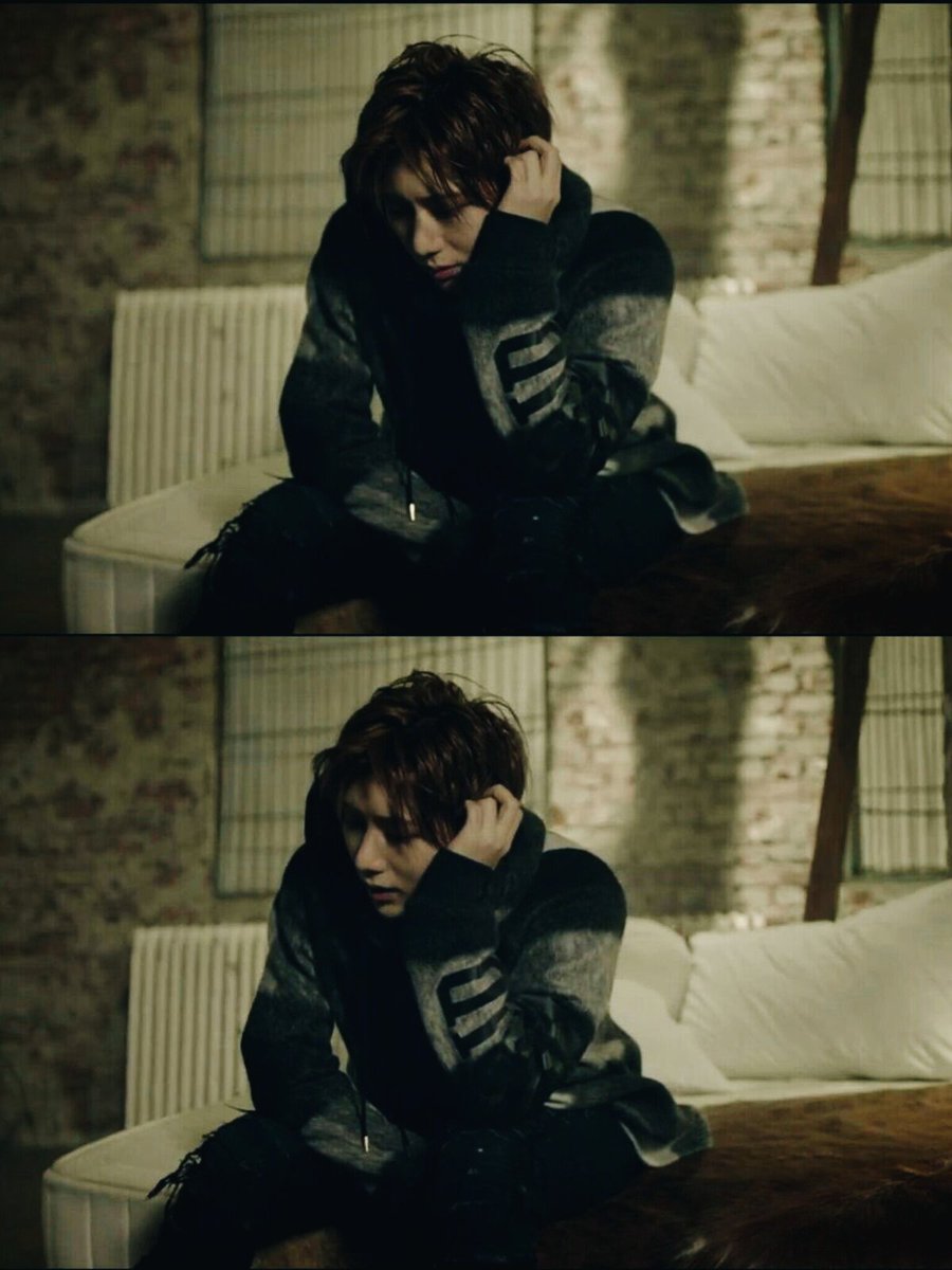dearbeast1016's tweet photo. 151116 最後の一言 MV #비스트 - #장현승 PART5
SAIGONO HITOKOTO M/V #BEAST - #HYUNSEUNG https://t.co/XkDouz62RL