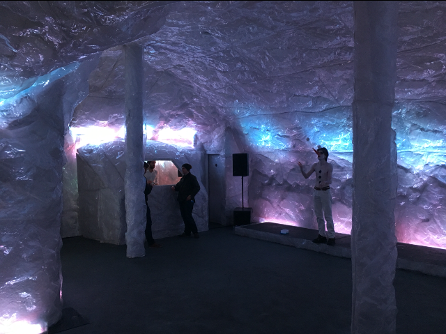 _ONCEUP0NATIME_'s tweet photo. Here's a sneak preview of our ice kingdom venue ahead of our Christmas club night 2moro. Couple of Adv tickets left! https://t.co/Bc6VKkGEpq