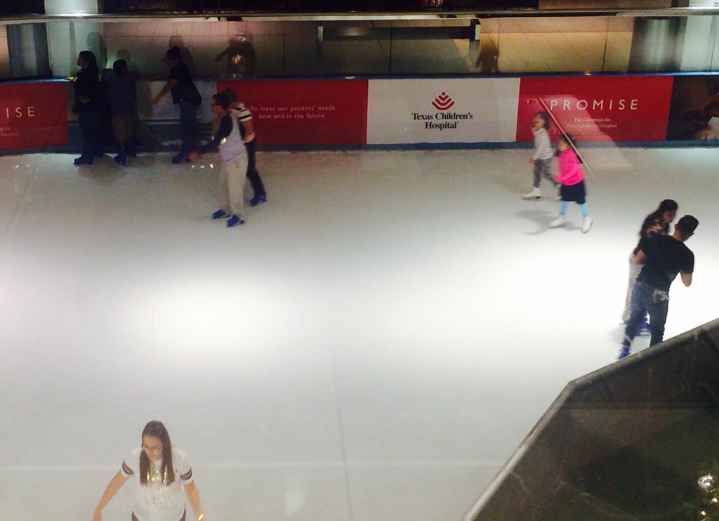 9589smith's tweet photo. #IdUseTheForceTo help random people fall while ice skating. https://t.co/ihe4sR10rH