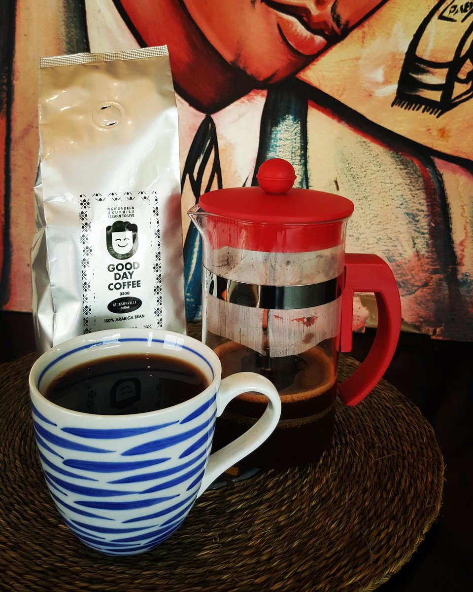 ilearntolive's tweet photo. Seriously good coffee, seriously good stocking filler. R70 (excl. delivery). Order @ ash@ilearntolive.co.za #coffee https://t.co/F0QiuQwxoQ