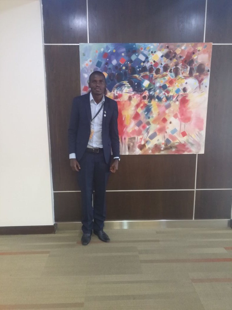 CollinNamayuba's tweet image. On standby waiting for the tweeter chat. 10 minutes to go #Blog4Dev @JulieGichuru @WorldBankKenya @ArimusMedia