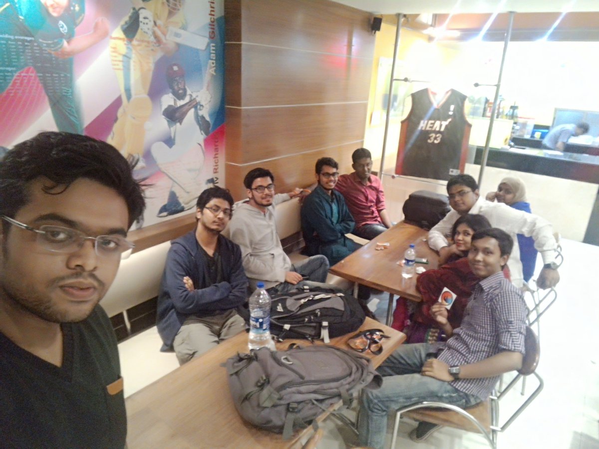 asifraihan21's tweet photo. With awesome firefox student ambassadors. #firefoxatAIUB @mozstudents @fsaAIUB @anistuhin @Z547Khalid @Salman_Desh https://t.co/uH4fKaWcT3