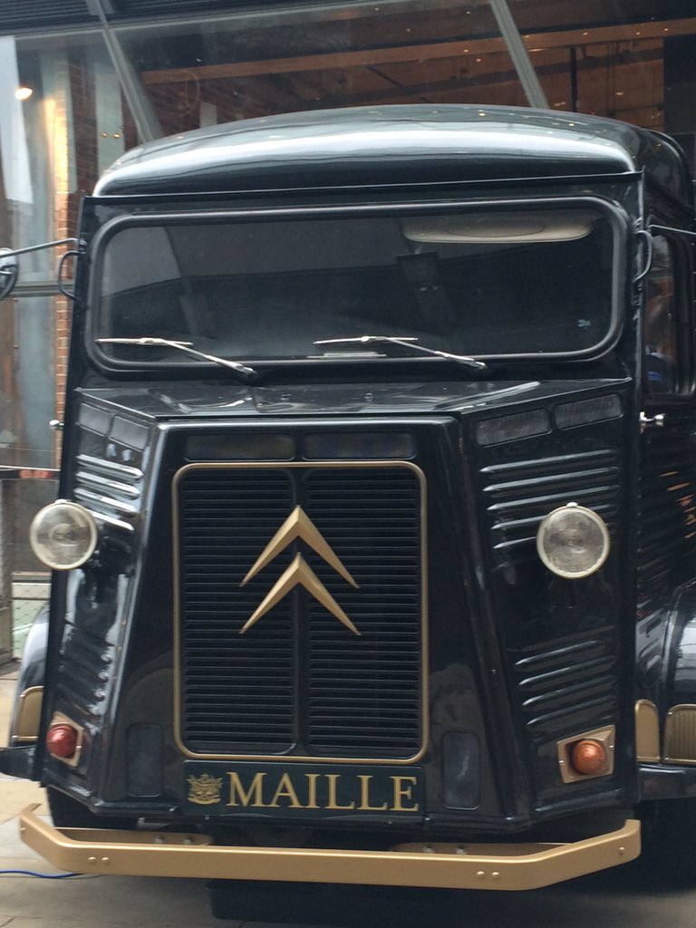 Maria Simpson tweet media