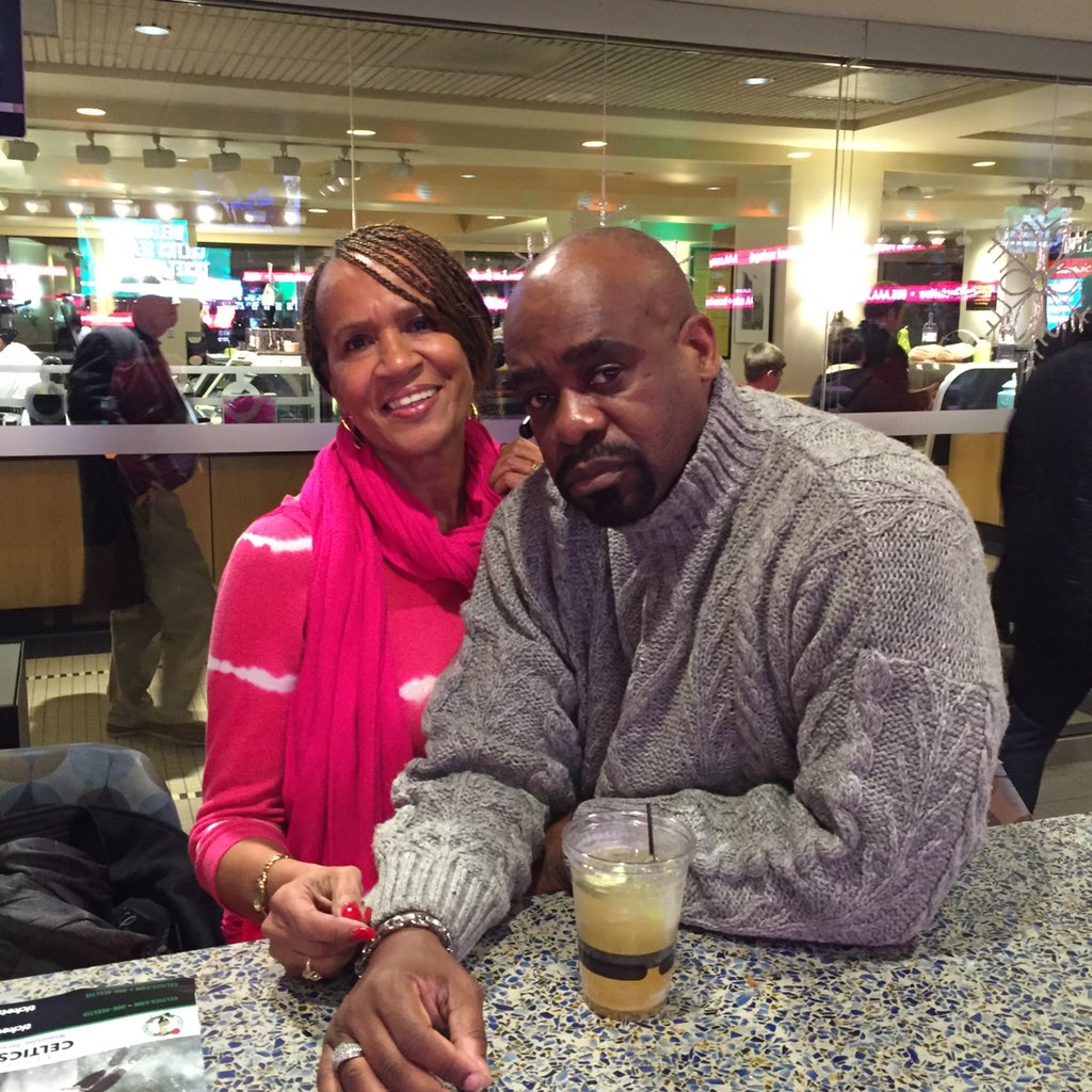 keekey19's tweet photo. Great game Celtics vs Bulls @TD Banks https://t.co/vuSa3LwEFD
