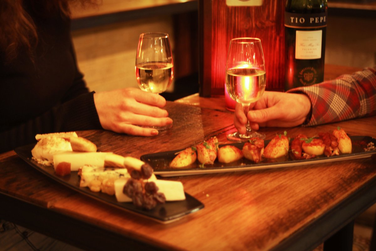 BarPepitoLondon's tweet photo. First stop on Friday evening, trying the best spanish Sherries. #ThirstyThursday https://t.co/tXgZxvm4Q8