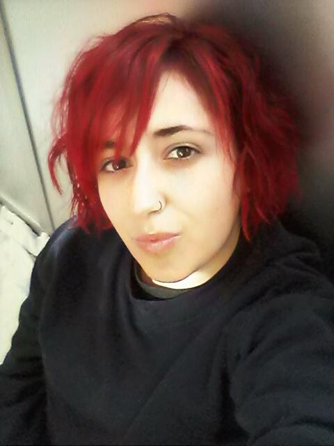 jotah178_4's tweet photo. Dicen que, cuando una mujer decide cambiar, empieza por su cabello.
Yo ya he empezado a cambiar cosas. #dandoelpaso https://t.co/vOZTb1bJkE