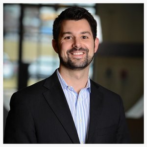 findyourflo's tweet image. “@nashvillebiz: Familiar face takes helm as president at @entrecenter

#nbjmorningedition
bizj.us/1ki4g8 https://t.co/7GjKUTP20y”