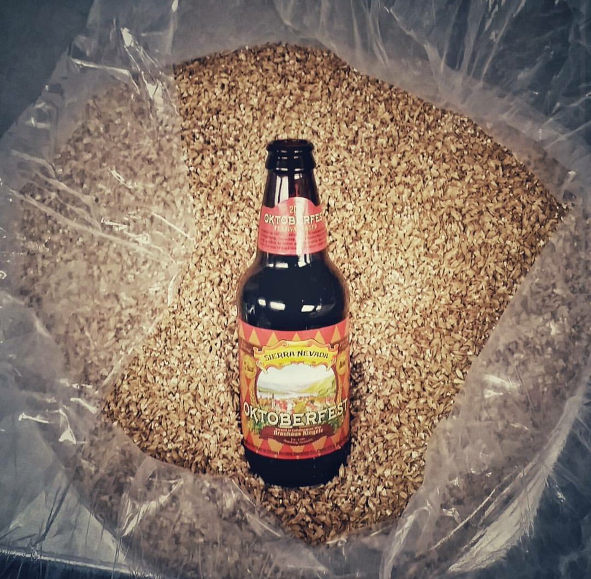 rhbcraftbeer's tweet photo. What could go better with an all grain homebrew than a smooth, malty Oktoberfest. https://t.co/mRyGfp4xnd