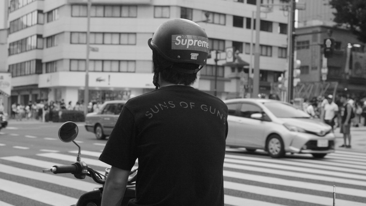 NeueHouse's tweet photo. Get to know the profitable hidden subculture through @ComplexMag's 'SOLD OUT' (7-10PM)! #NHScreenings https://t.co/a1ZYean1ob
