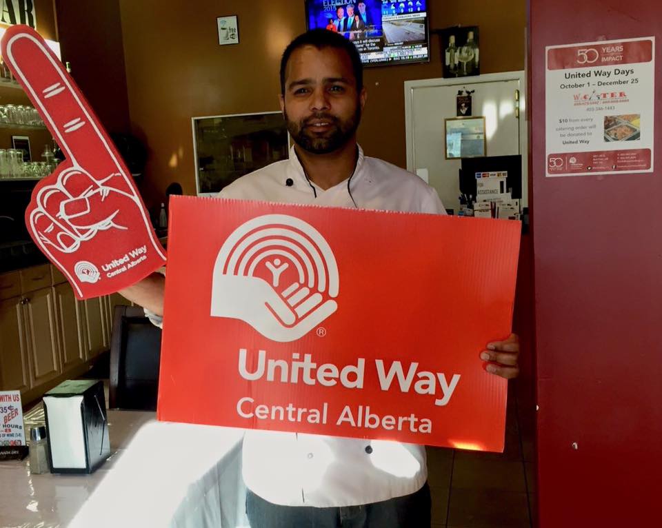 zoransmrckovic's tweet photo. #Catering from #EdgarRestaurant helps locally! We donate $10 from each order. 403-872-1397 https://t.co/fQYOTraBcS https://t.co/nhUKcMvWvJ
