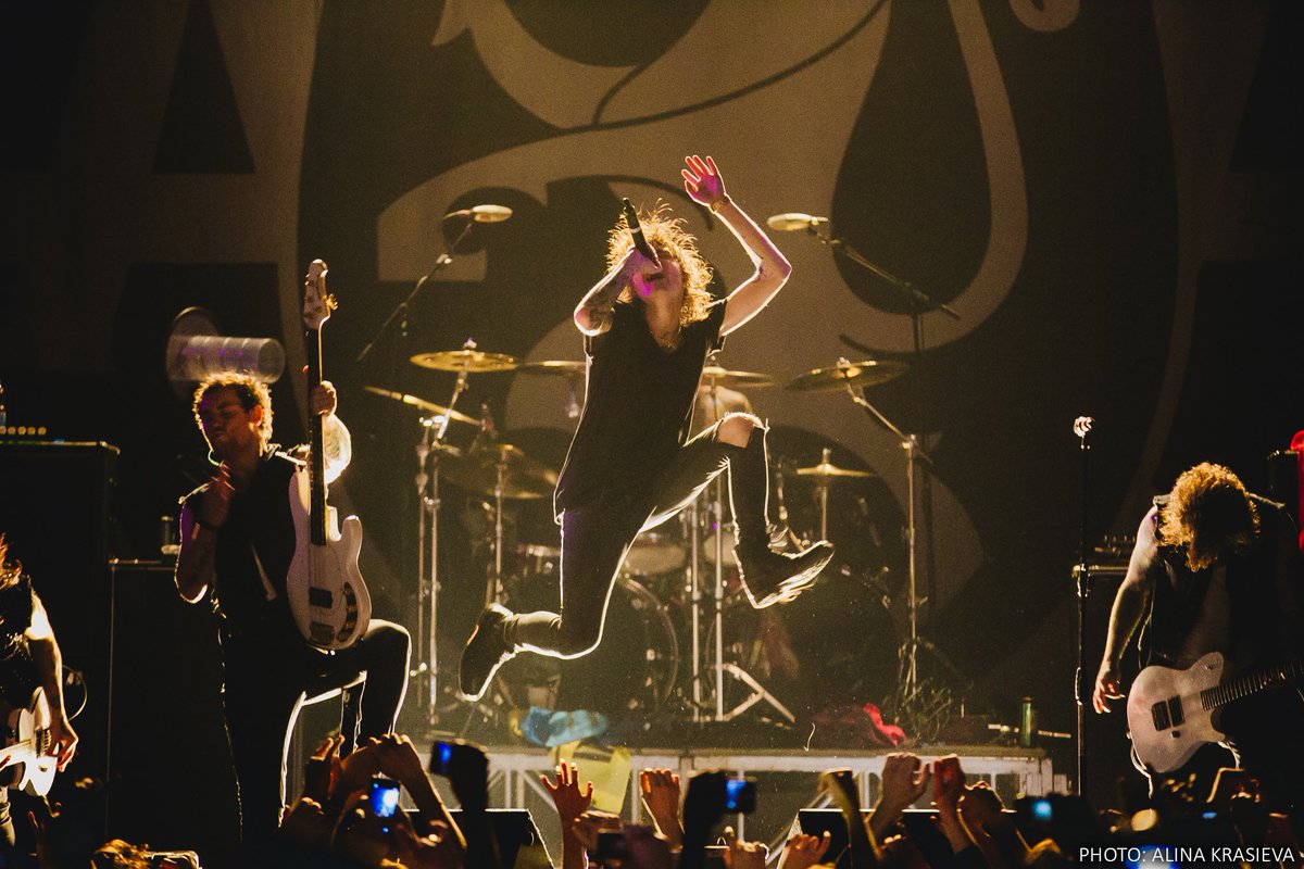 What show are you excited about? Get tickets for our tour w <a href="/bfmvofficial/">BFMV</a> @WhileSheSleeps at smarturl.it/AskingTour